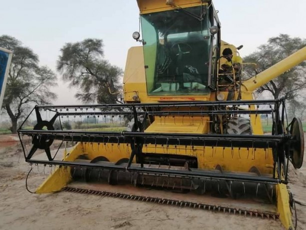 new-holland-8060-big-1