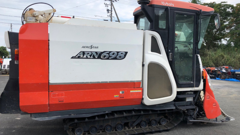 ar-698-japan-big-0